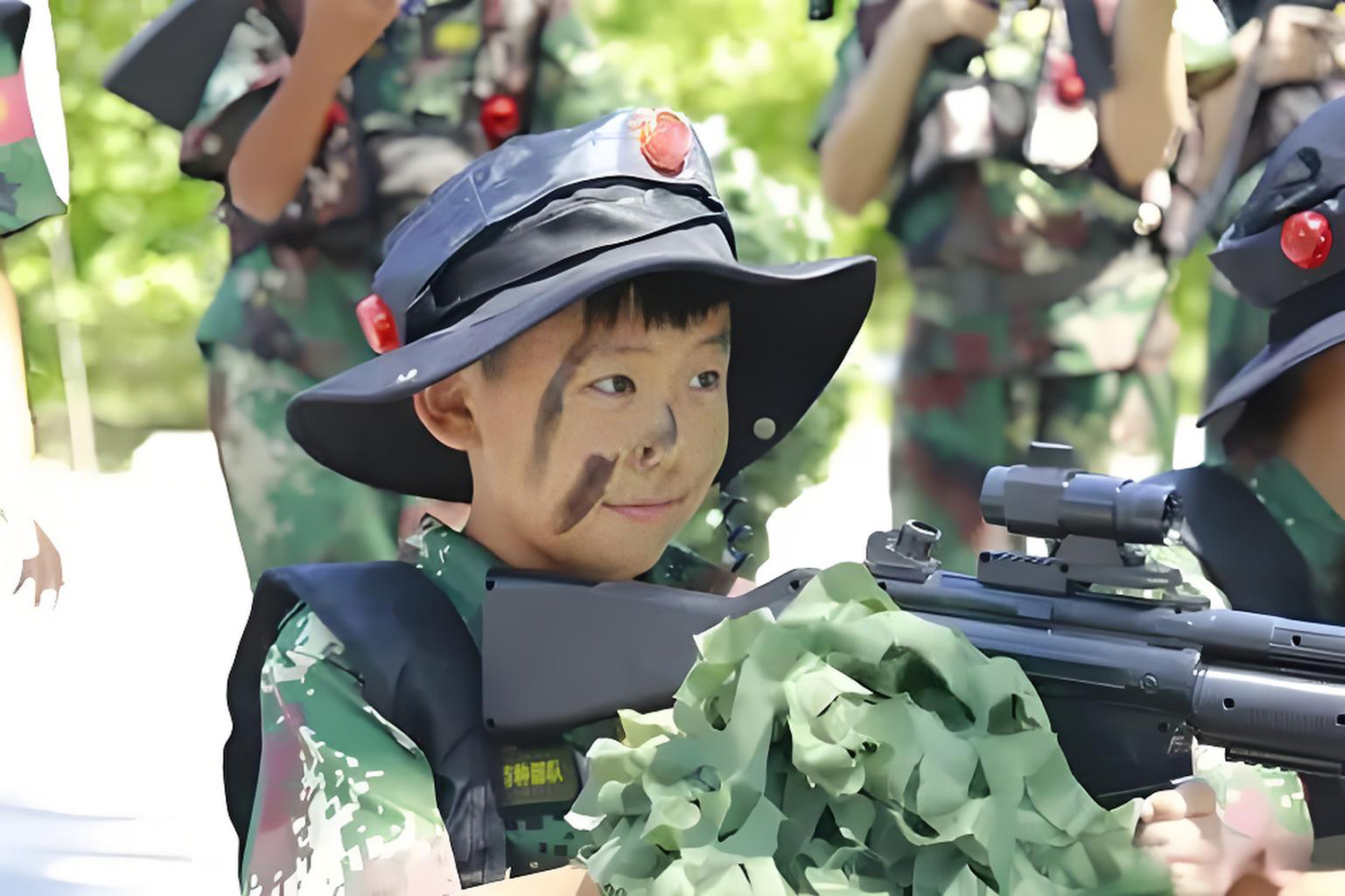 深圳鐵軍少年活動營